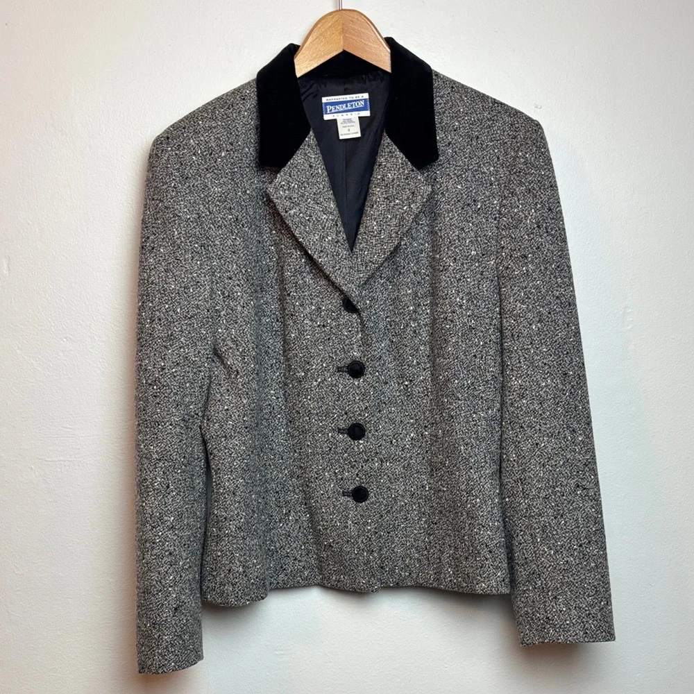 VTG 90s Pendleton Women’s Tweed Wool Gray Blazer Black Velvet Collar‎ Size 8